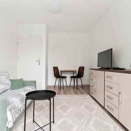 Nowy świat 36 By Homeprime